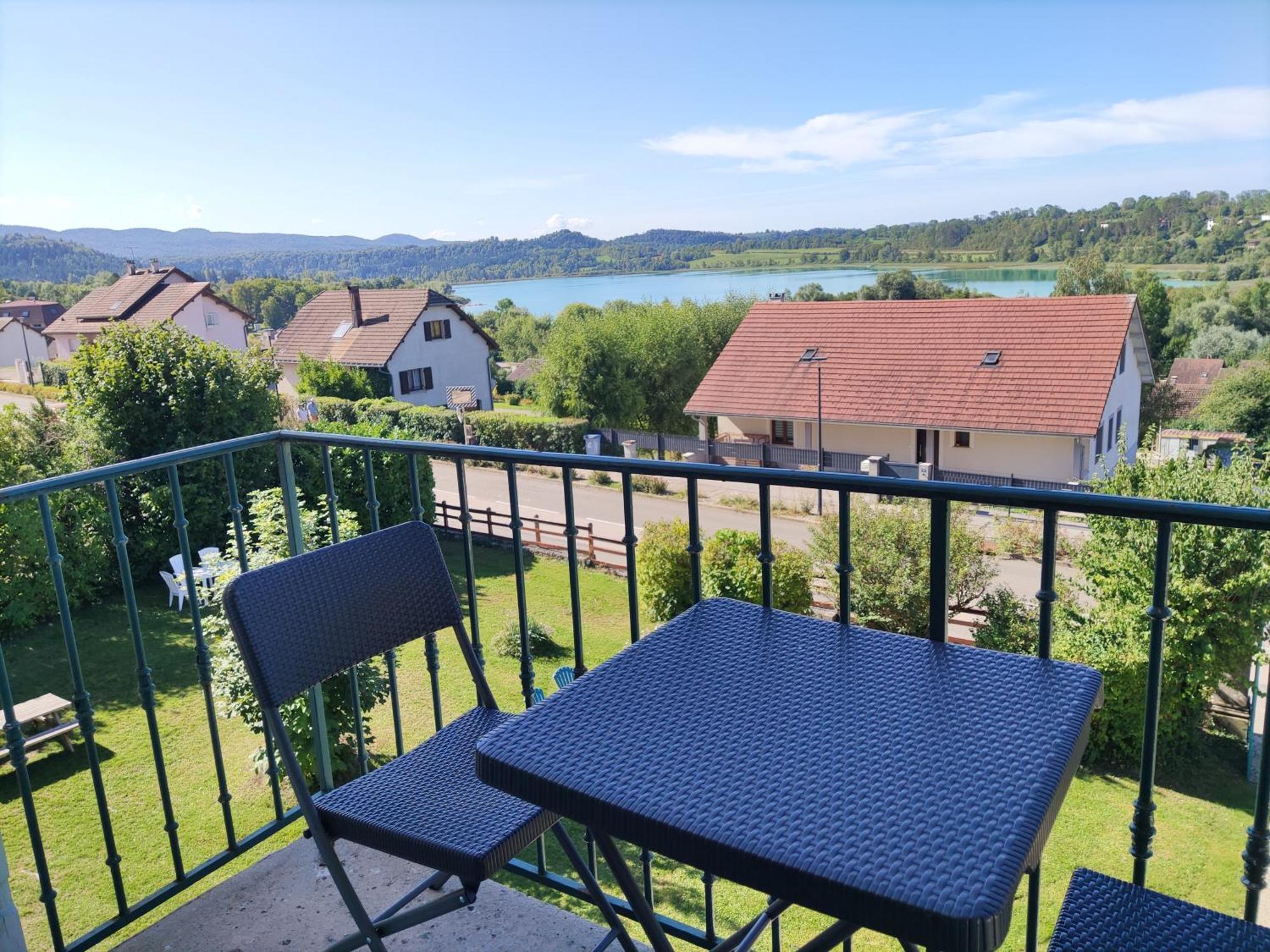 Villas-Du-Lac Appartements De Vacances Et Espace Spa Prive Clairvaux-les-Lacs Bagian luar foto
