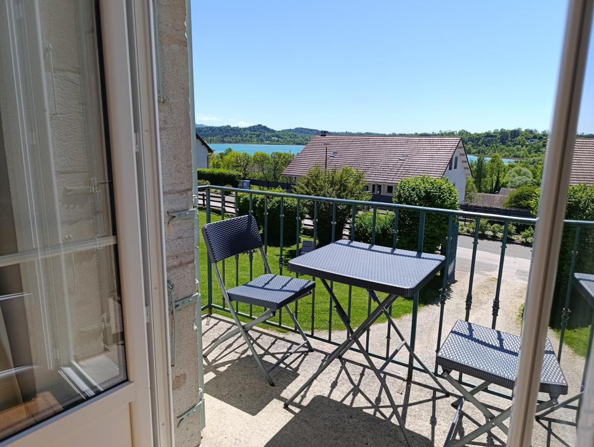Villas-Du-Lac Appartements De Vacances Et Espace Spa Prive Clairvaux-les-Lacs Bagian luar foto